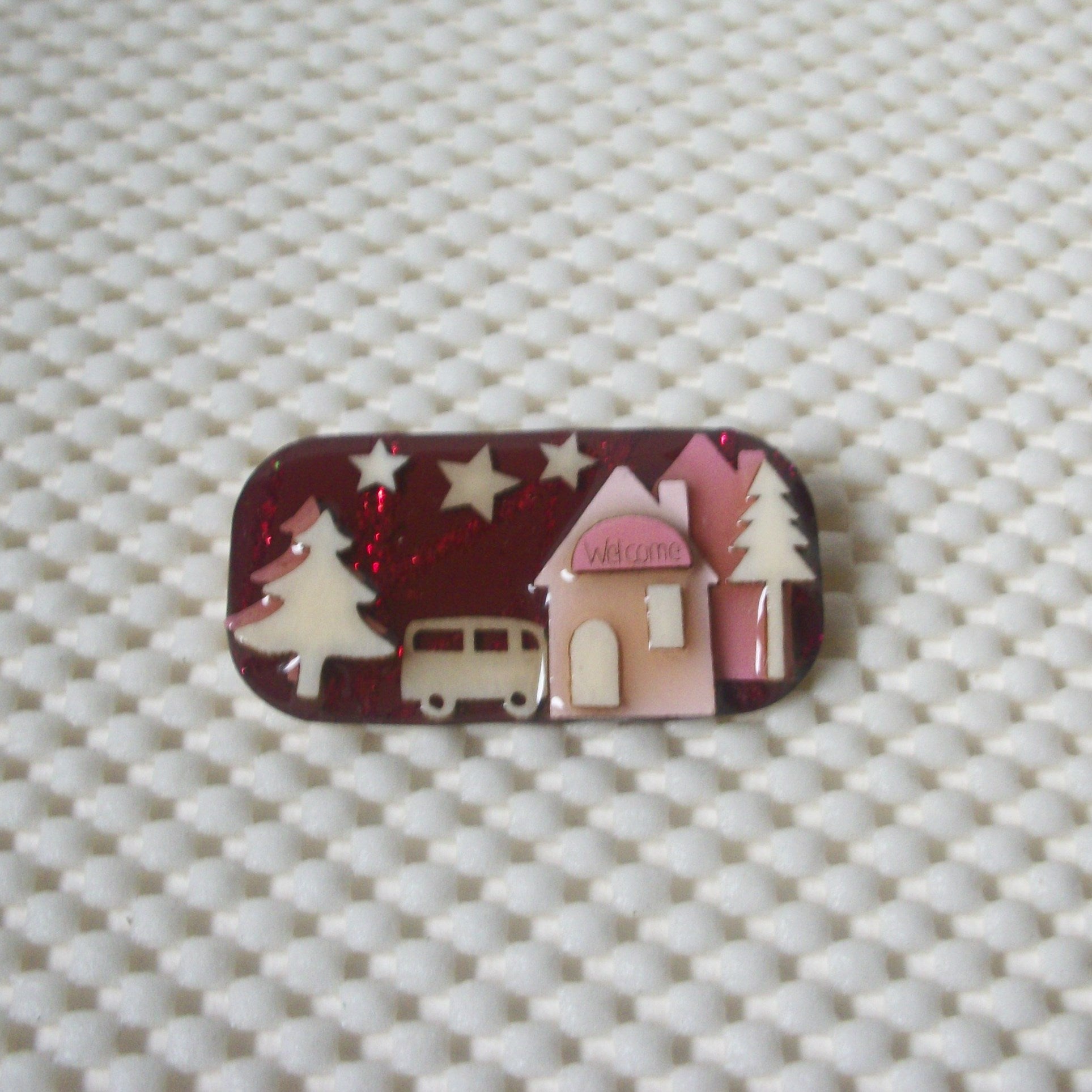 RARE Lucinda House Pins, Christmas Night Stars Love Forever 61318