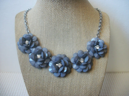 Vintage 18" - 20" Signed The Limited Gray Floral Necklace 030121