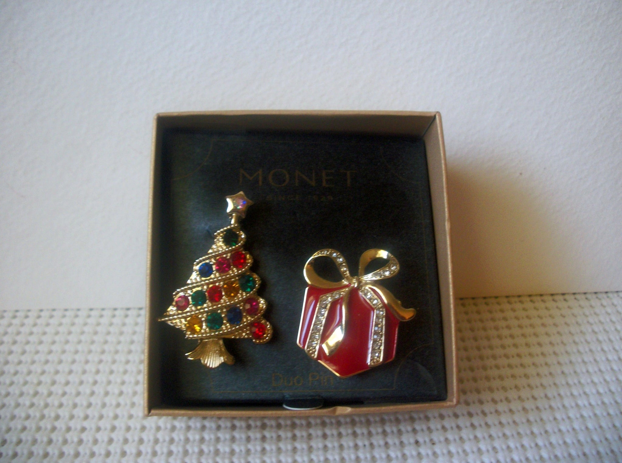 Vintage Brooch Pin, MONET, Christmas Set, Tree and Presents, Colorful Rhinestones, Set of 2, 022021