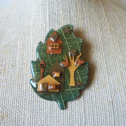 Vintage Lucinda House Pins Maple Leaf Green Brown Ocre Autumn Leaves Fly Heart