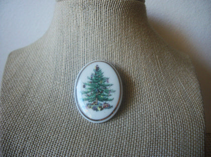 Vintage Jewelry. Fine Porcelain Christmas Tree, Signed SPODE Hand Crafted Oval, 53018