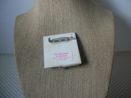 RARE Hard To Find Lucinda Irish House Shamrock Clover Mushroom Lucky Glittery 61318