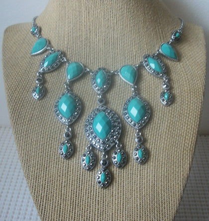 Vintage 22" - 24" Necklace Gorgeous Timeless Signed M Blue Silver Marcasite Bib Style Y Design 91817