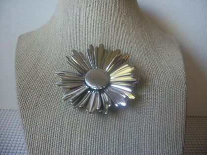 Vintage Jewelry, Signed SARAH COV Silver Tone Large Metal Daisy Brooch Pin 51018