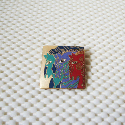 Signed LAUREL BURCH Vintage Brooch Pin, Moroccan Mares Gold Tone 61517