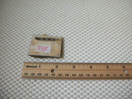 Vintage Brooch Pin Lucinda House Pins, Christmas Festive Tree  Snowman  Cat Wreath Glitter 61318