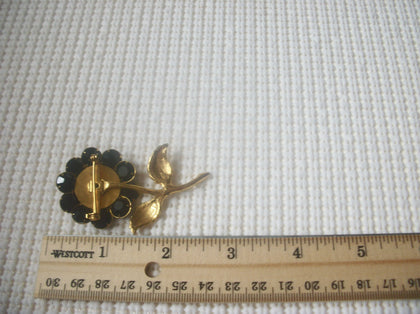 Long Vintage Black Glass Flower Gold Tone Brooch Pin 73017