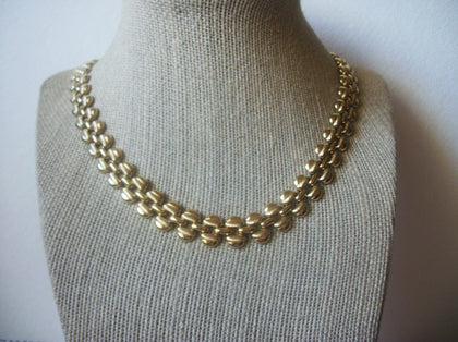 Retro Jewelry, 16" - 19" Long, Connecting Links, Beautiful Gold Tone, Glossy Matte, Vintage Necklace 51018