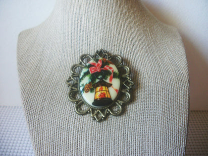 Larger, Vintage Jewelry, Christmas Bells, Festive Holidays, Lantern Brooch Pin 51018