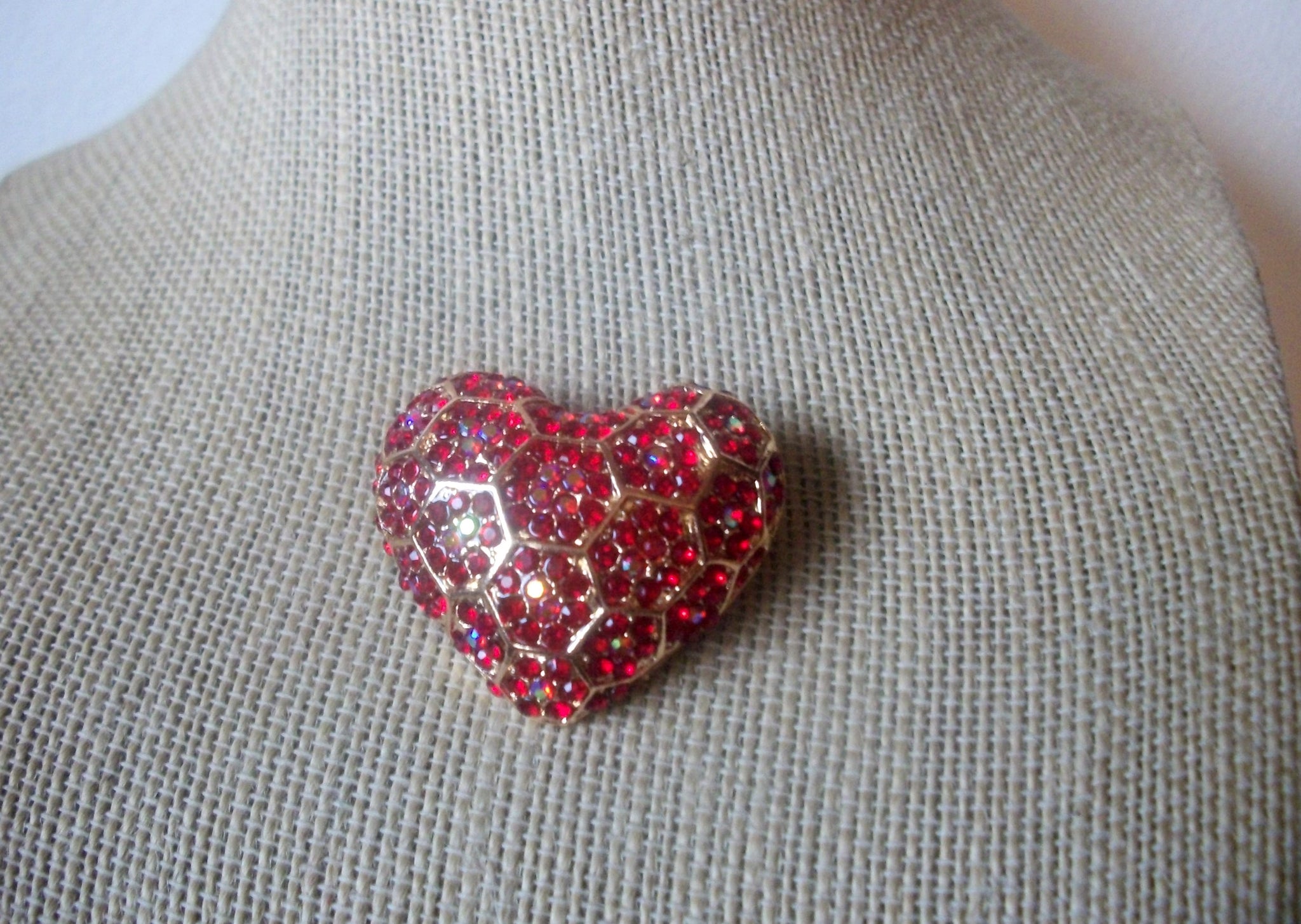 Vintage Jewelry, Stunning Red Crystals, Heart Shaped Love Valentine Gold Tone, Brooch Pin and Pendant 022621