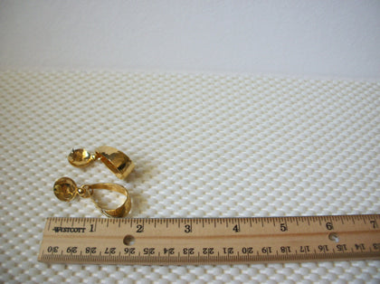 Vintage Pierced Earrings Gold Toned Dangle  51016