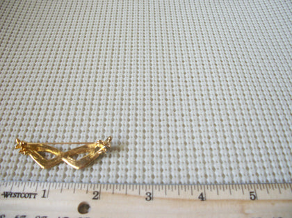 Vintage Brooch Pin Cats Eye Glasses Clear Blue Crystals Gold Tone 122220