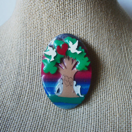 HTF! Lucinda Design Pins Lover`s Under Tree Of Life White Dove`s Heart Love