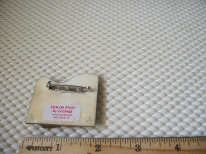 RARE Unique Lucinda House Pins Little Cottage Flowers 41017