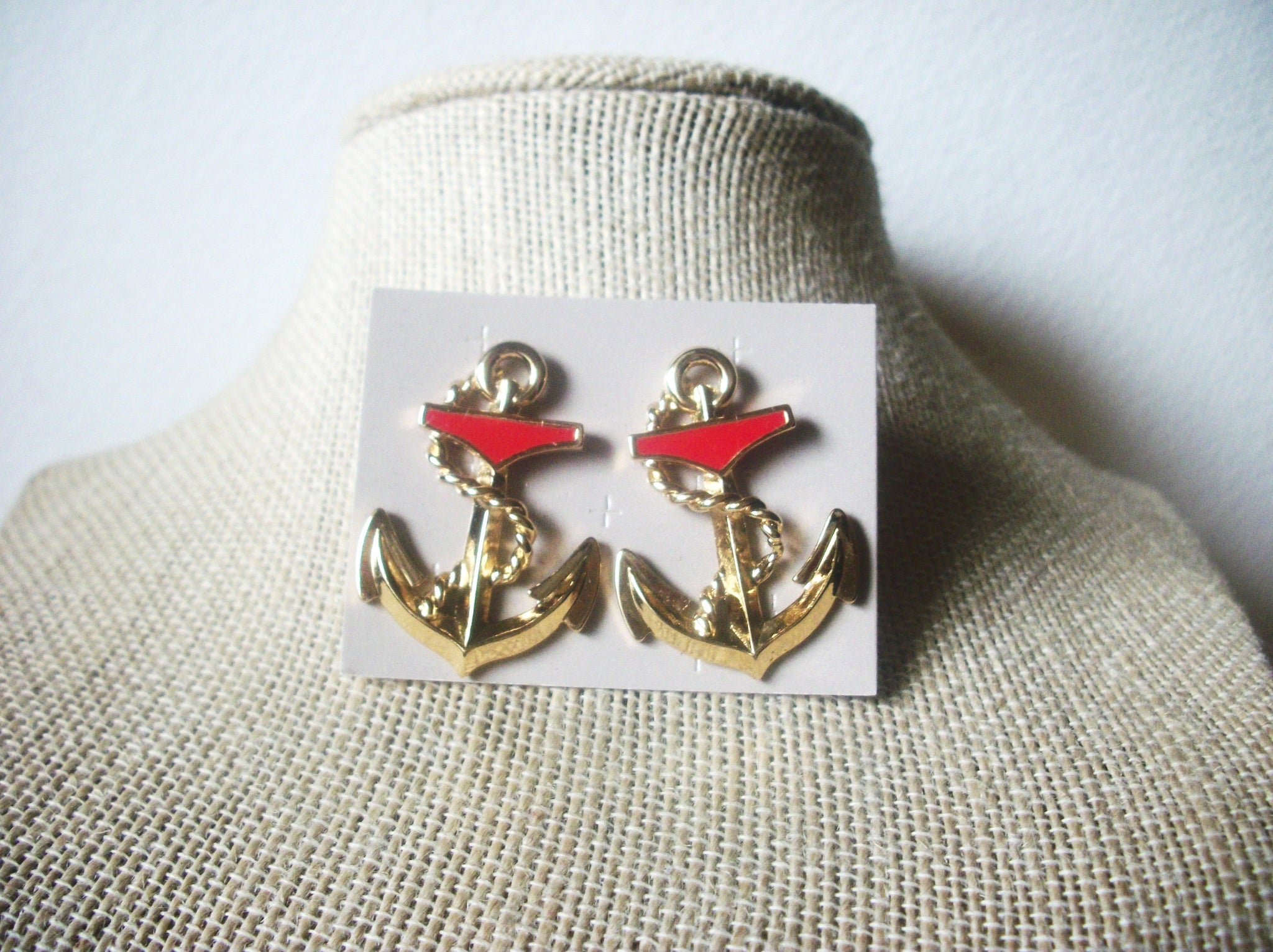 Vintage Earrings, Signed 1987 AVON, Anchor Enameled, Red Gold Tone, Pierced. 70417