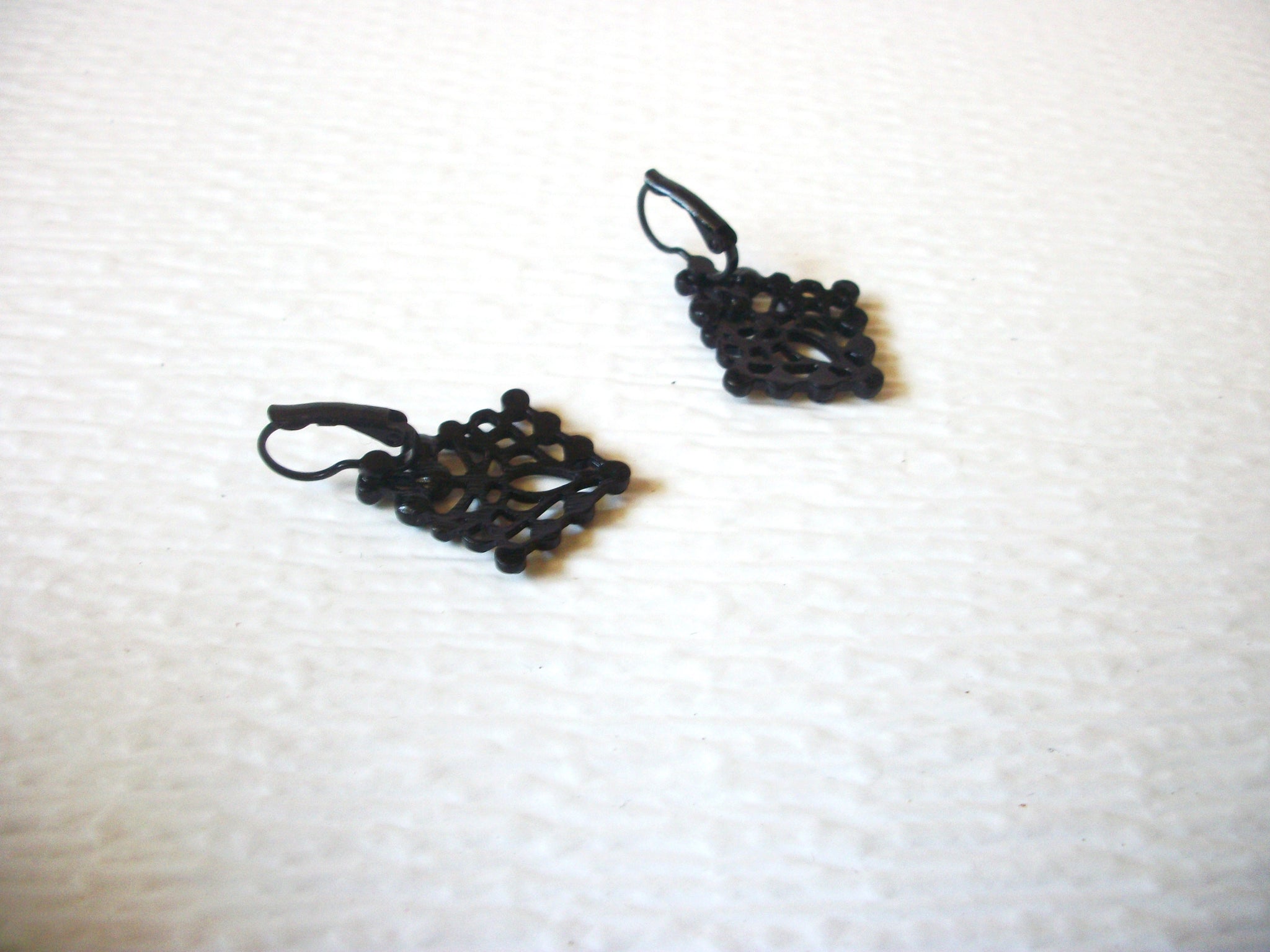 Retro Black Filigree Beaded Pierced Earrings 71917