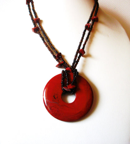 Red Jasper Donut Pendant Semi Precious Chips Glass Necklace 9216