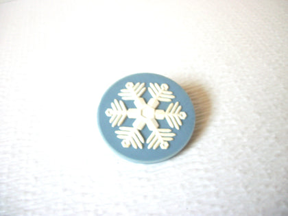 Vintage HALLMARK Snowflake Plastic Brooch Pin 93017