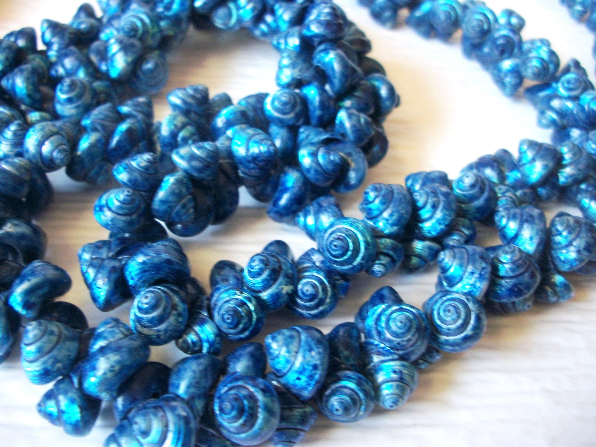 Vintage Blue Iridescent Dyed Shell 56" Very Long Necklace 92518