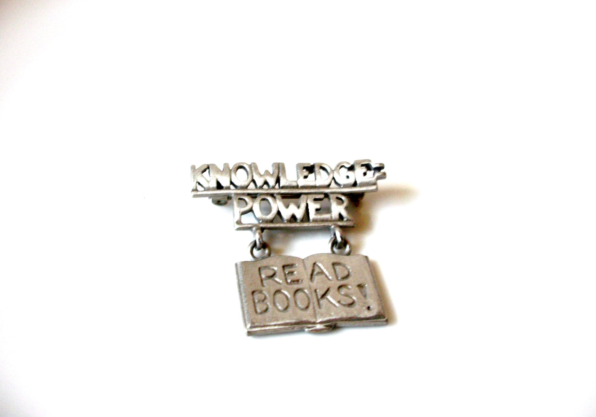 Vintage REN READ BOOKS Brooch Pin 121816