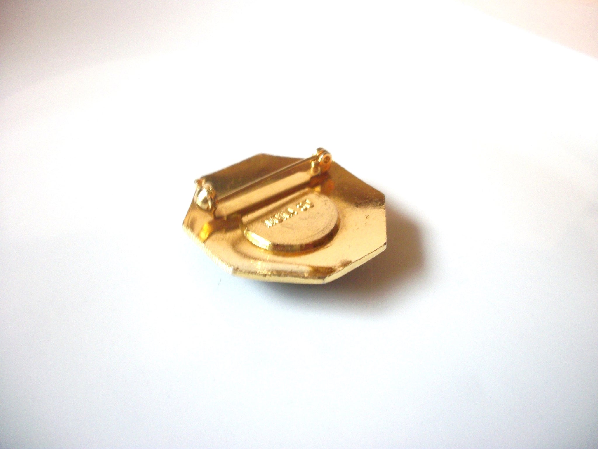 Vintage Mona So Signed Gold Black Enameled Pin Brooch 123116
