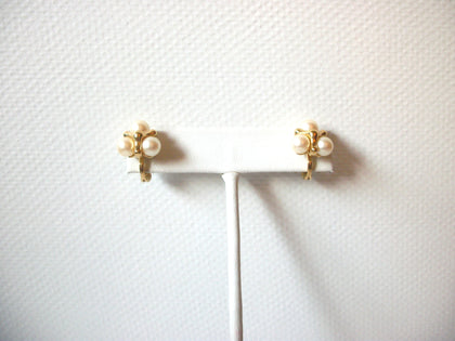 Vintage Small  MONET Faux Pearl Clip On Earrings 92216