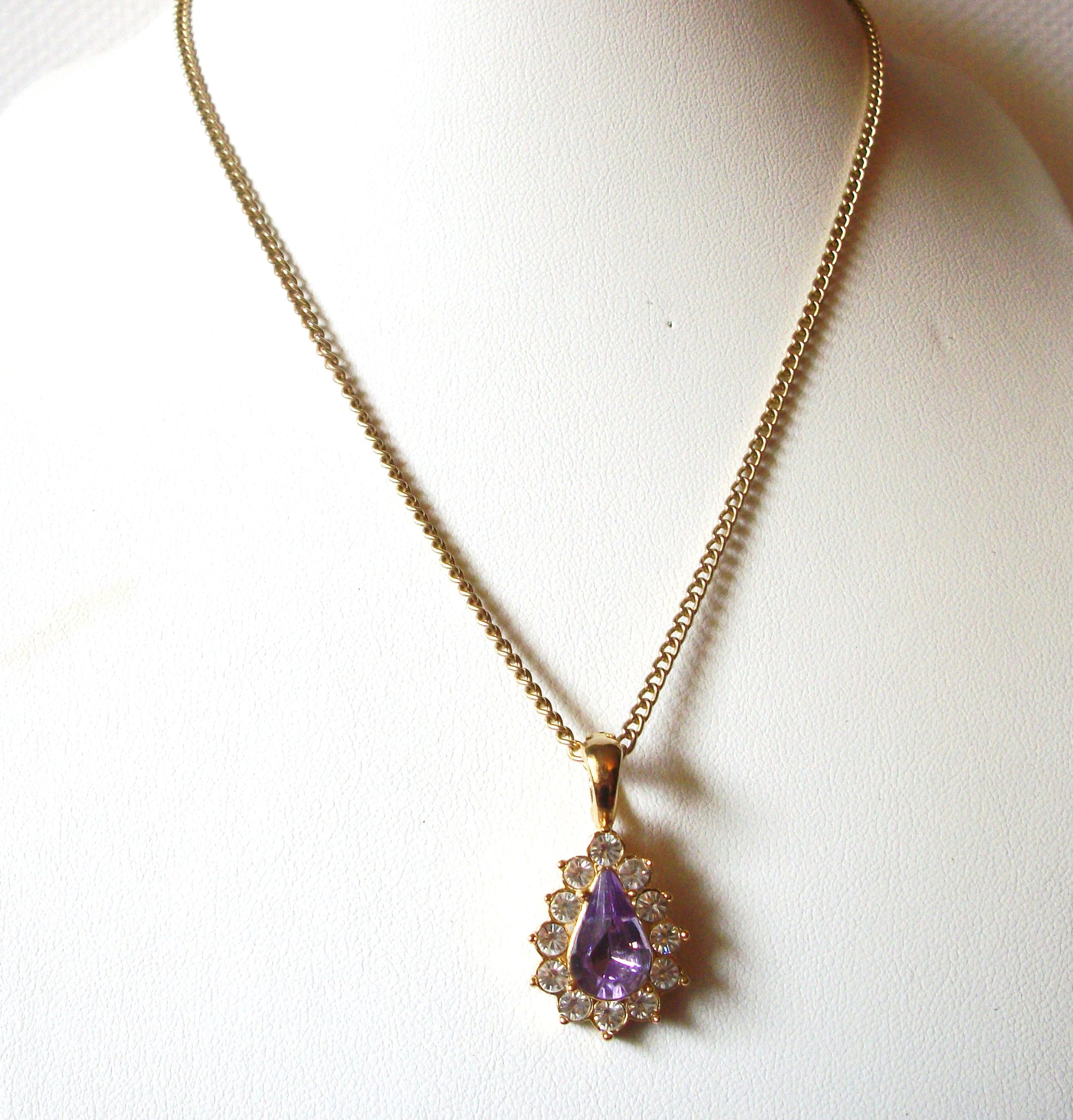 Vintage Gold Toned Amethyst Clear Rhinestone Pendant Necklace 9216
