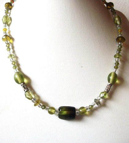 Vintage Green Glass 16" Necklace 123116