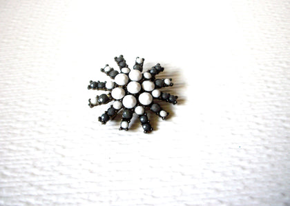 Vintage Snowflake Brooch Pin 122820
