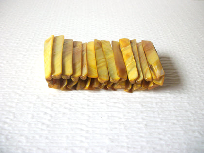 Wide Dyed Golden Tone Shell Stretch Bracelet 92917