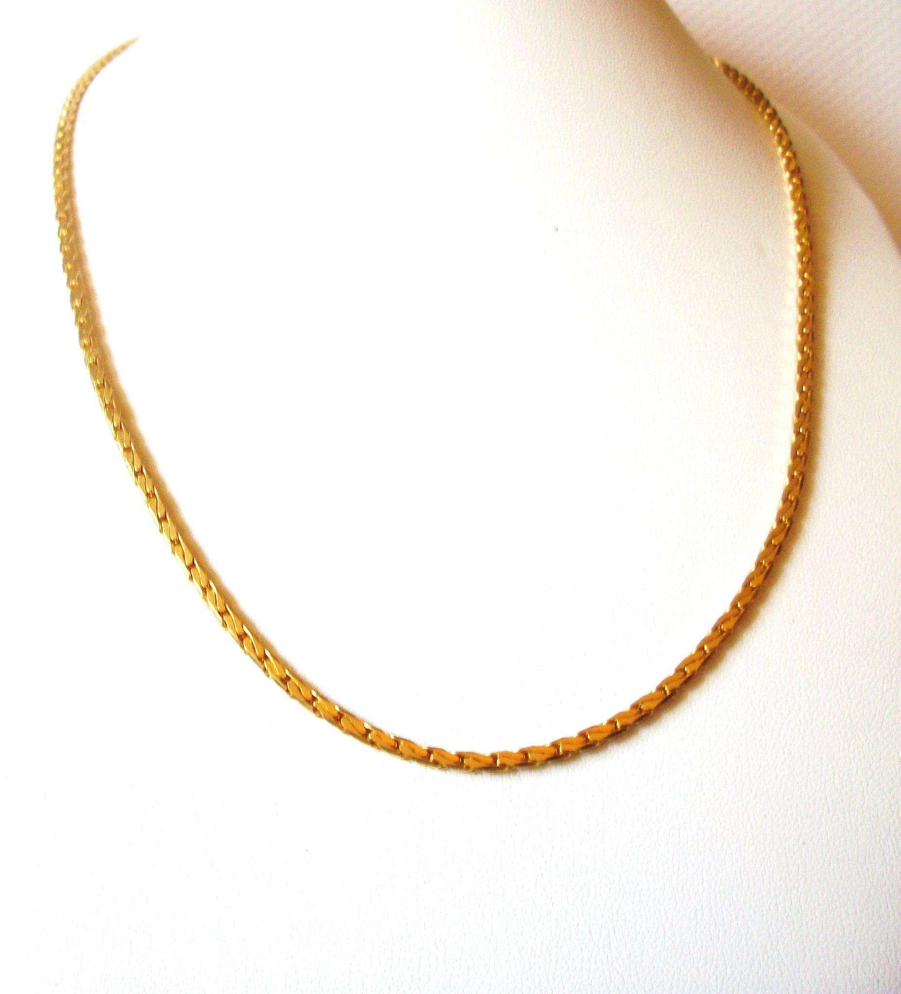 Vintage 14K GP Cross Twist 20" Gold Toned Chain Necklace 71917