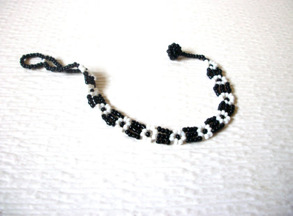 Bohemian Black White Glass Seed Flower 7 1/2" Bracelet 72017