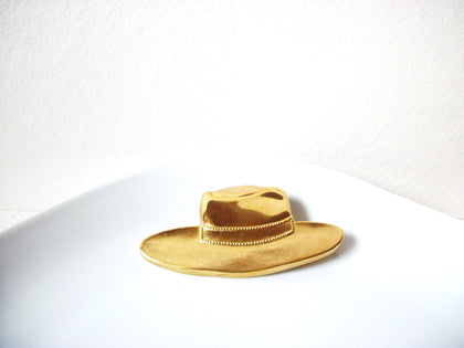 Larger Vintage Gold Toned Hat Brooch 30717