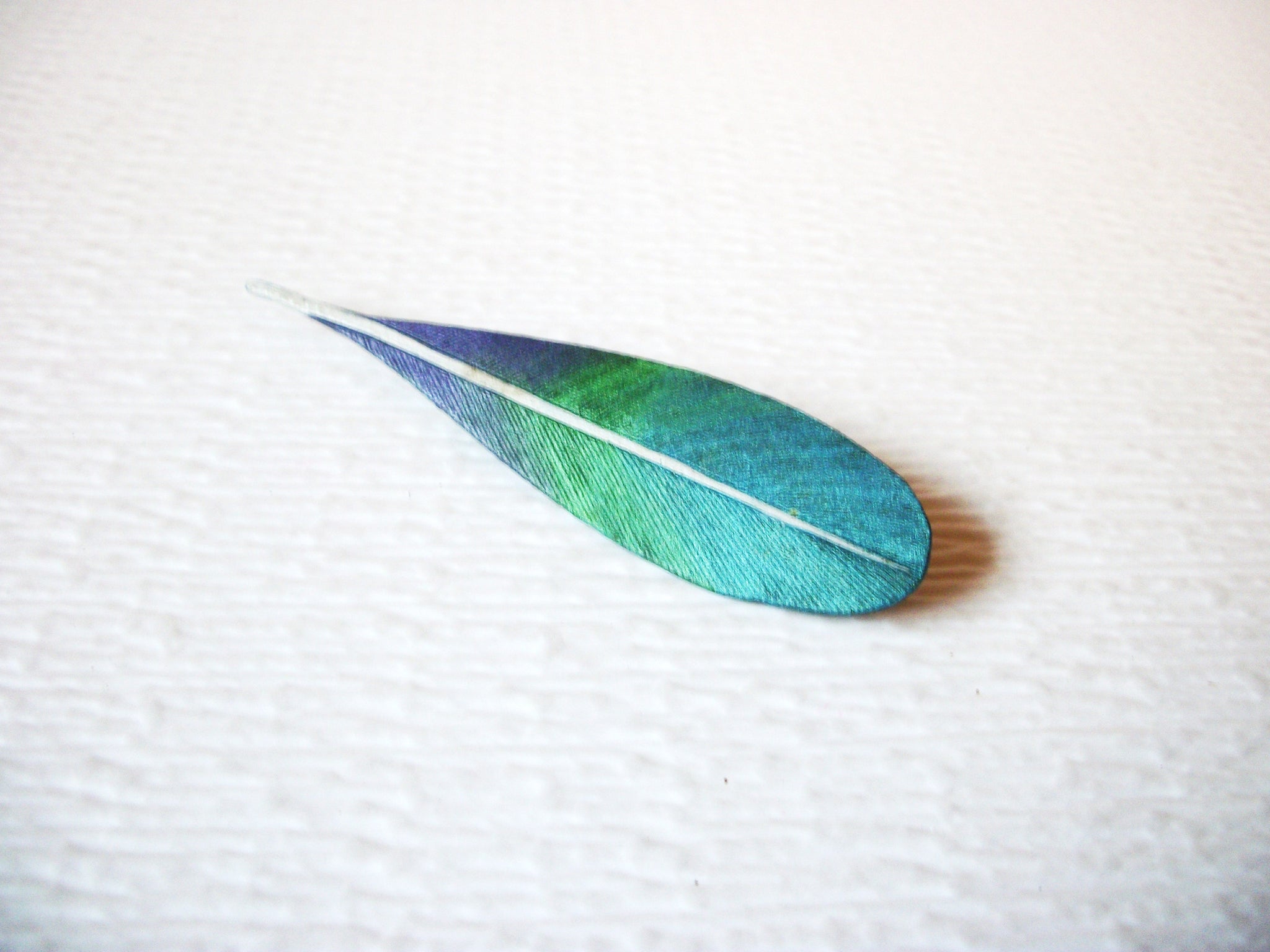 Hand Painted 2005 Wood feather Brooch Pin 123116