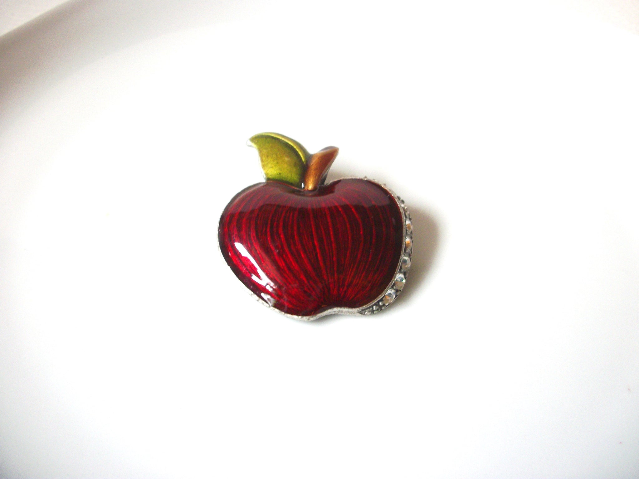 Larger Vintage AJMC Enameled Clear Rhinestone Apple Brooch 30717