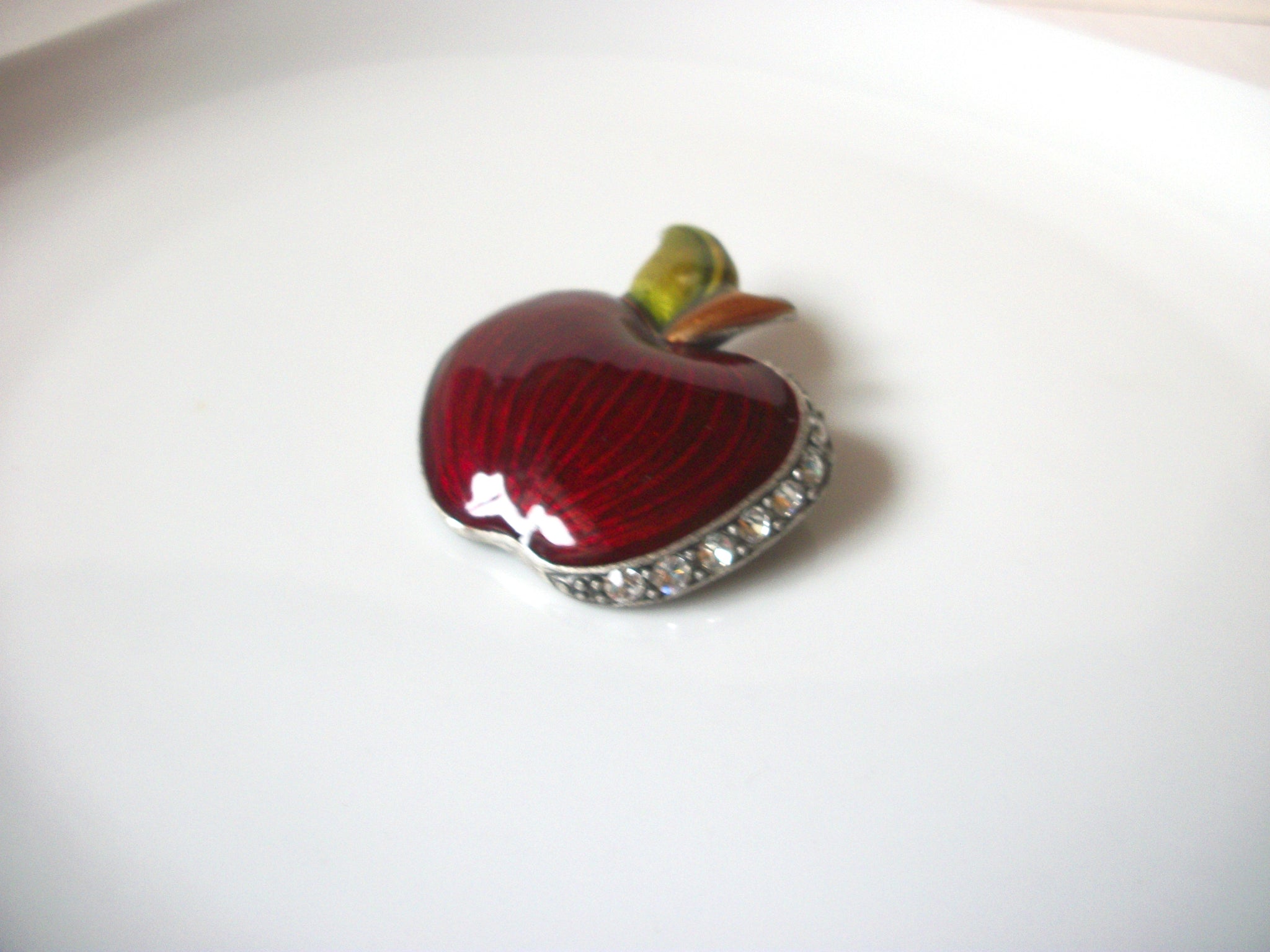 Larger Vintage AJMC Enameled Clear Rhinestone Apple Brooch 30717