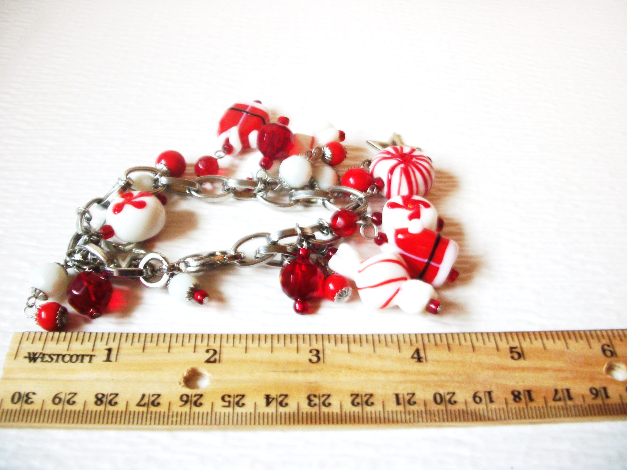 Chunky Vintage Silver Toned Hand Made Glass Charm Christmas Bracelet 22617