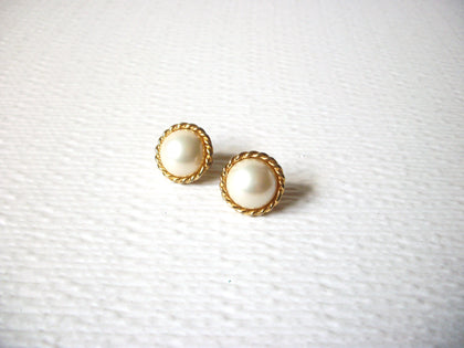 Vintage Glass Dipped Pearl Clip On Earrings 123020
