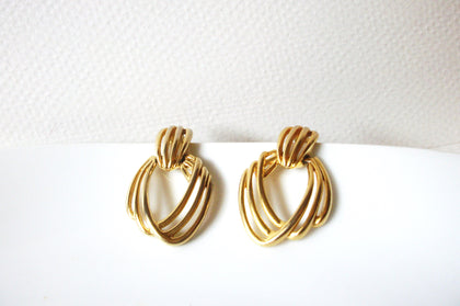Vintage Gold Toned Open Cut Design Doorknocker Earrings 92017