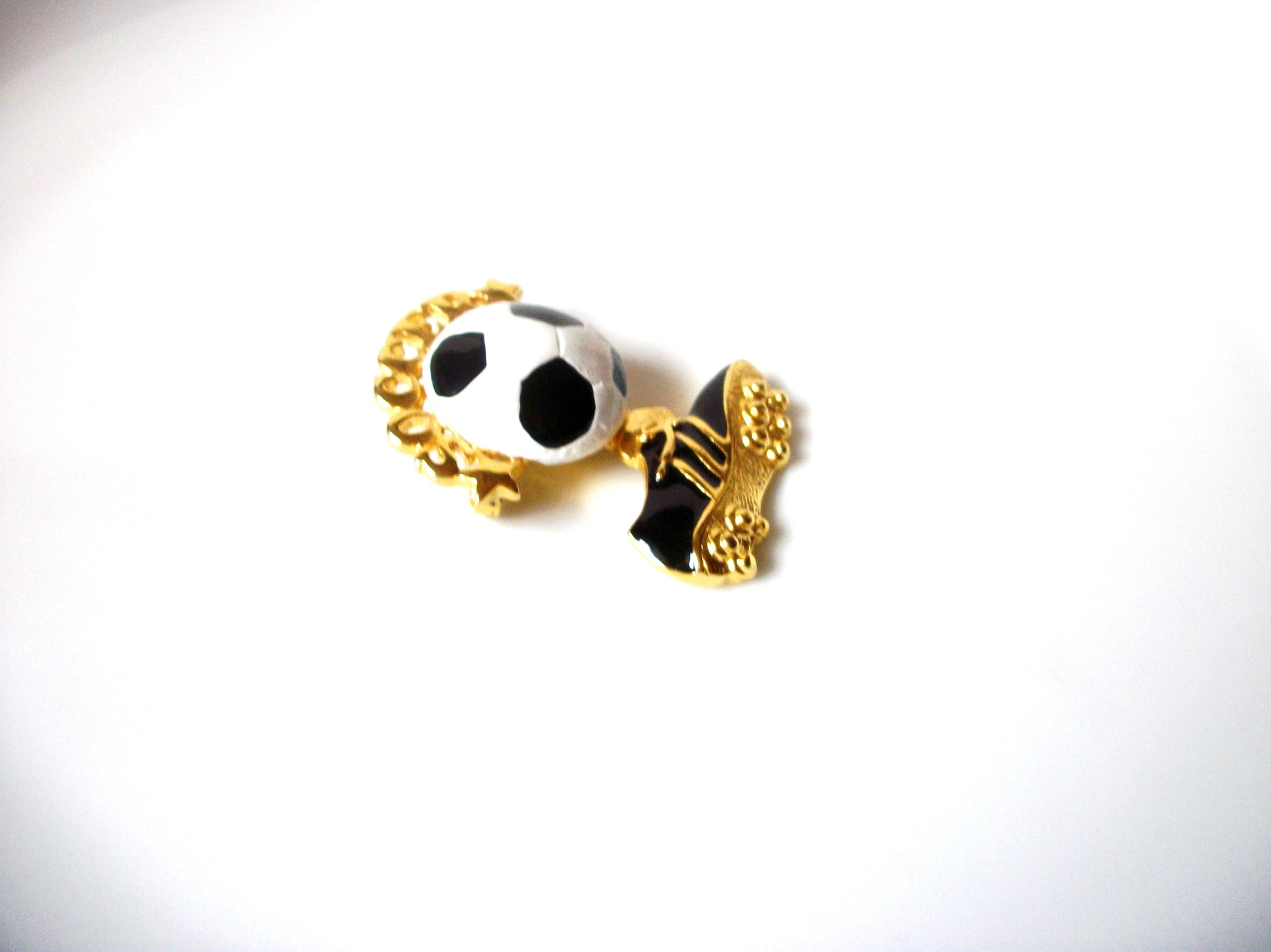 Vintage REN Enameled Soccer Brooch 30717 S