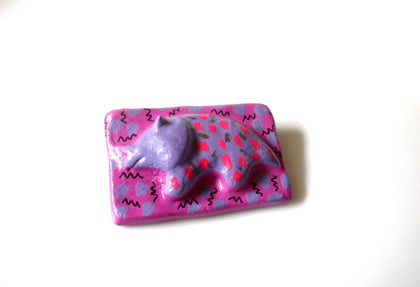 Vintage Signed 1990 Artists Pink Gray Rhino Brooch Pin 92017