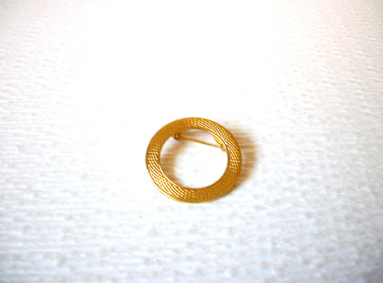 Vintage Gold Toned Etched Circular Brooch Pin 121216