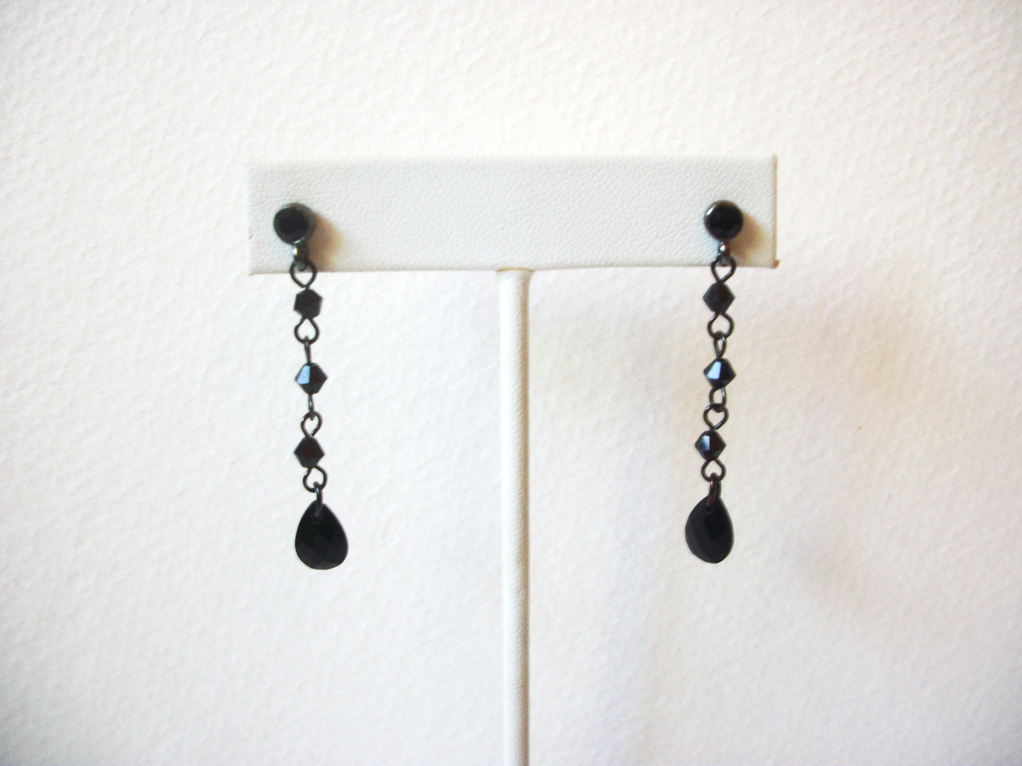 Vintage Black Glass Dangle Earrings 121816