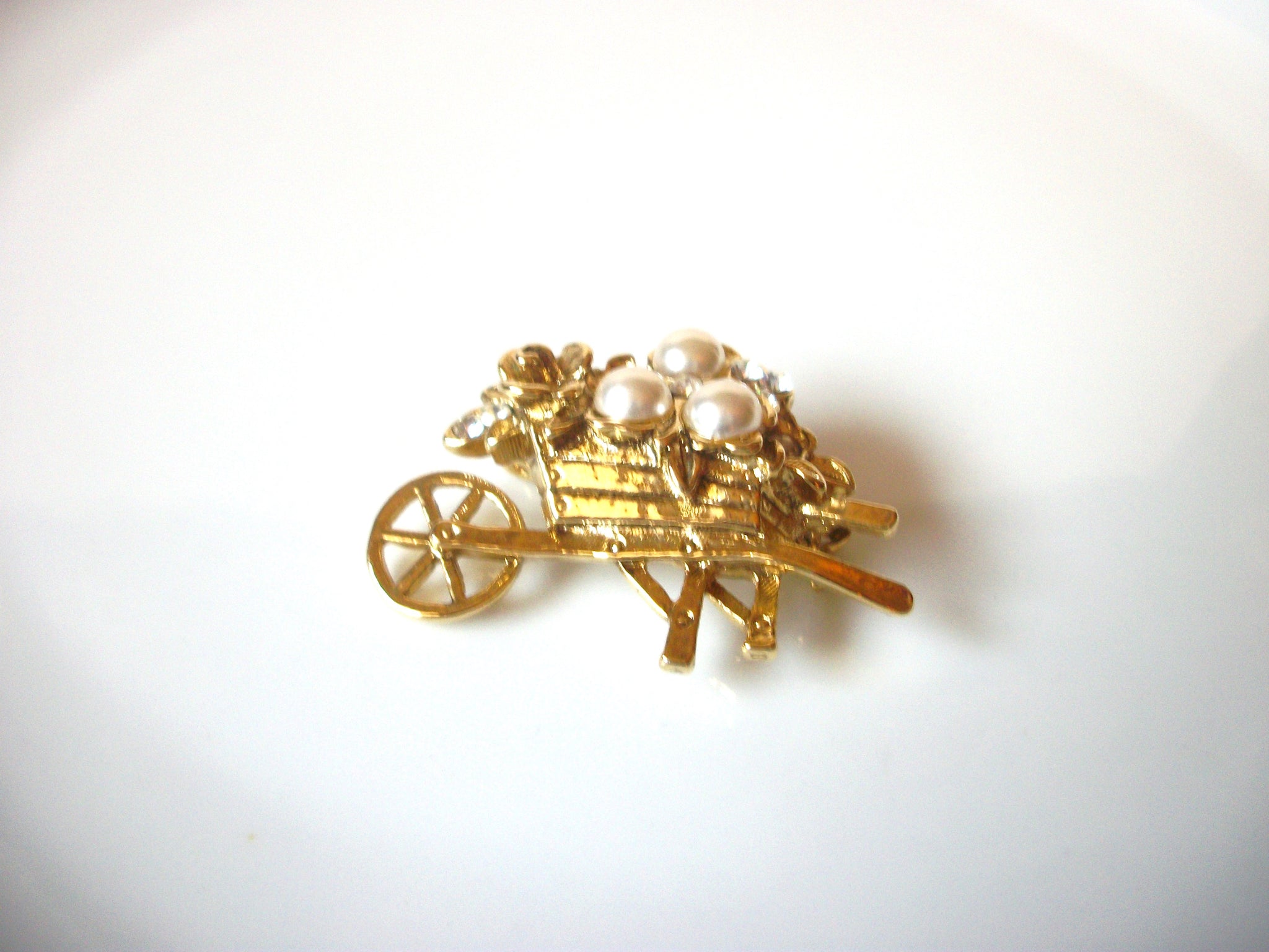 Retro Clear Rhinestone Faux Pearl Wheel Barrel Fruit Brooch Pin 81517