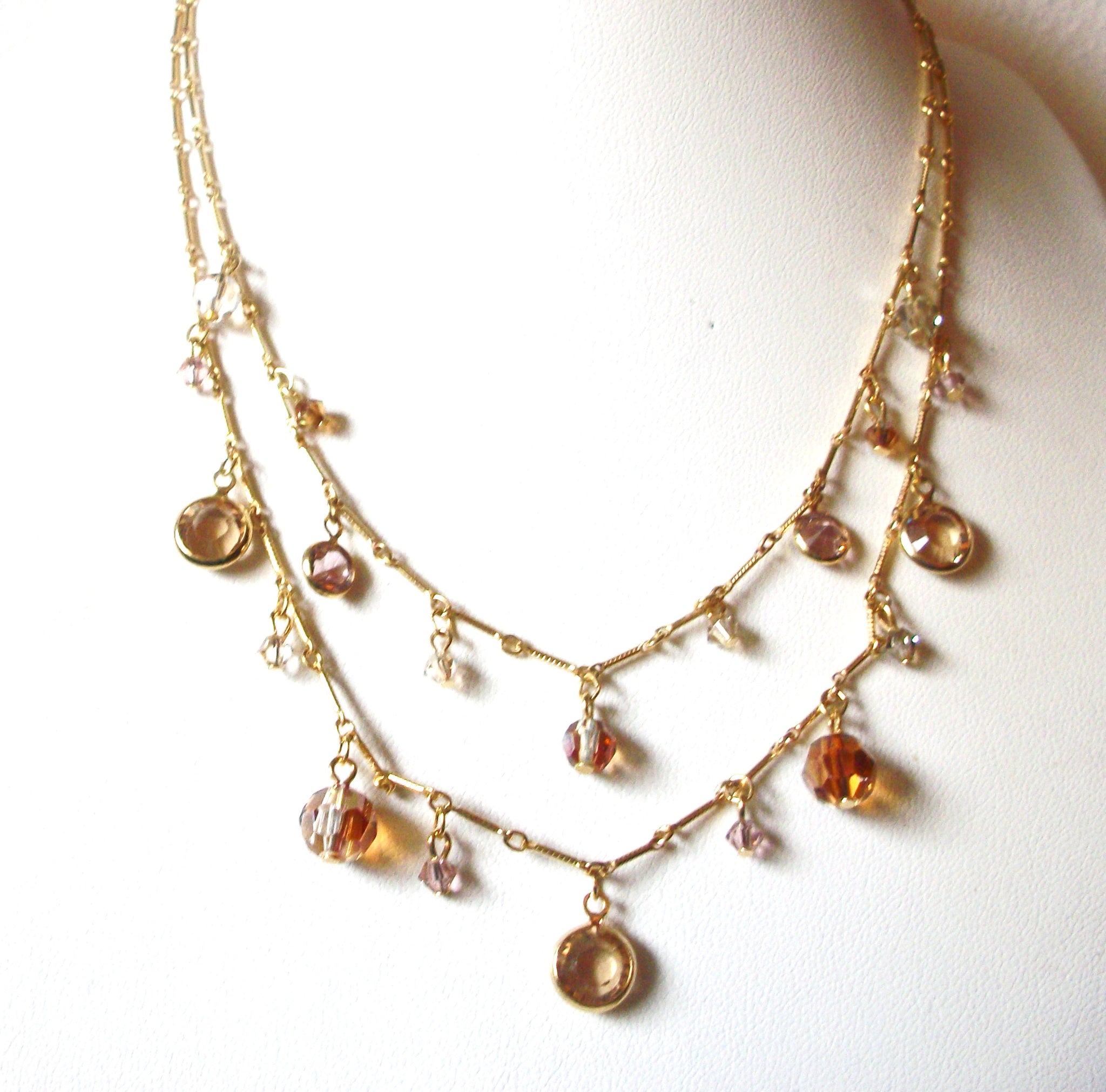 Vintage Gold Toned Bezel Set Champagne Gold Crystal Glass Necklace 30717