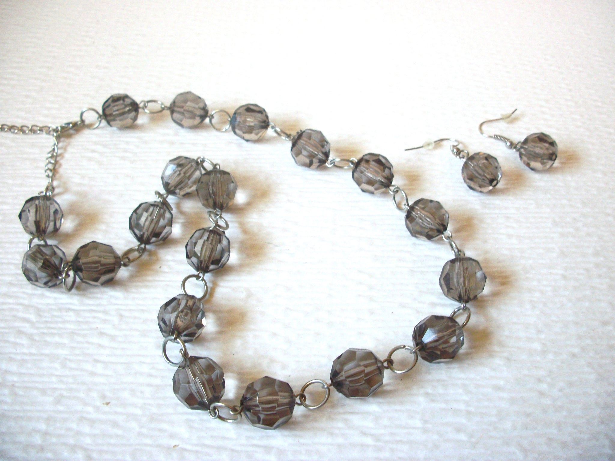 Retro Silver Translucent Gray 20" Necklace Earrings Set 82217