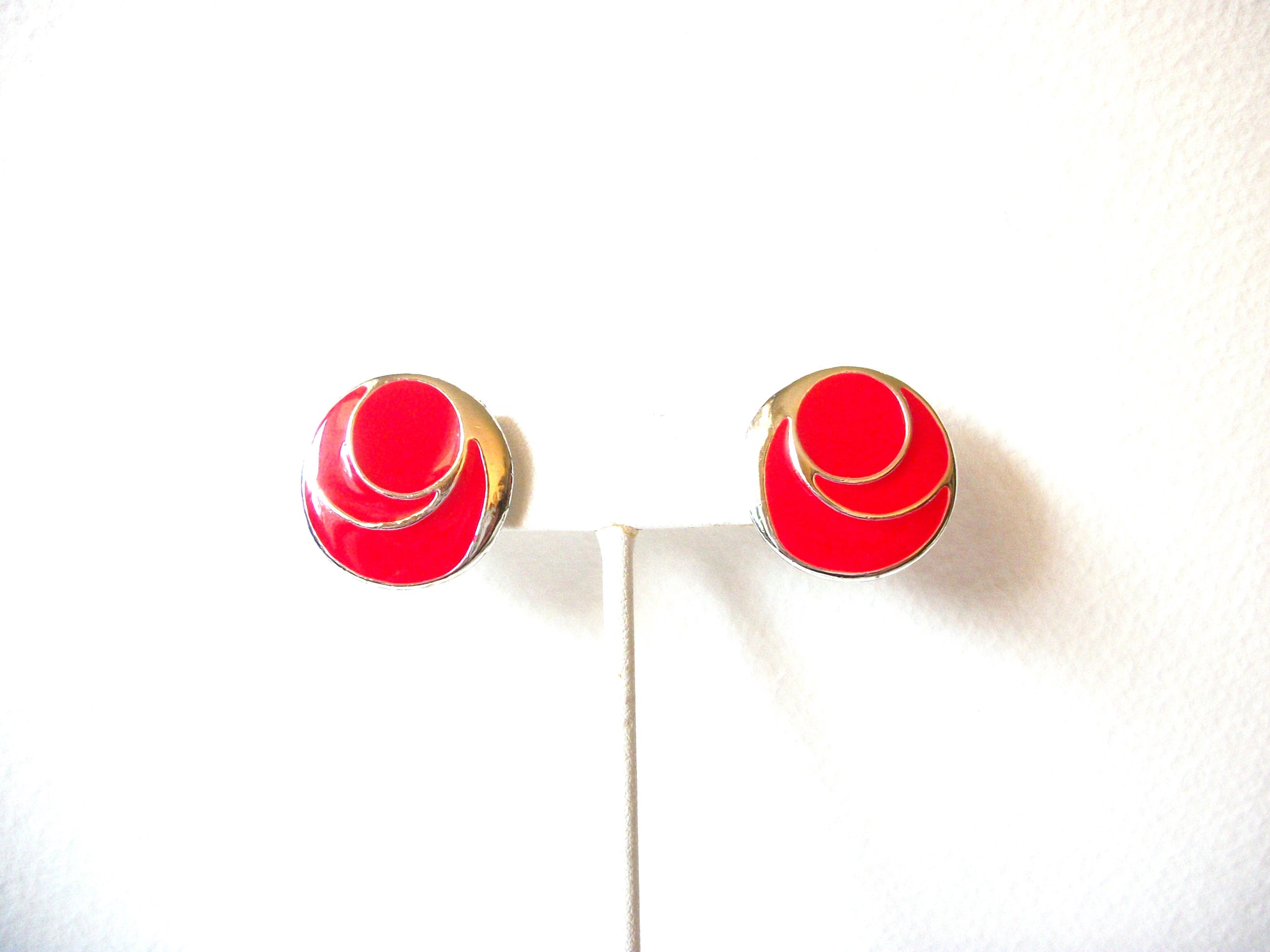 Retro Silver Red Toned Clip On 1970s Earrings 81517