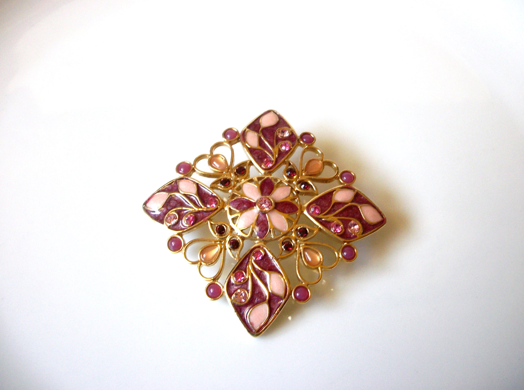 Vintage Mauve Alt Rosa Enameled Art Deco Rhinestone Brooch Pin 92017