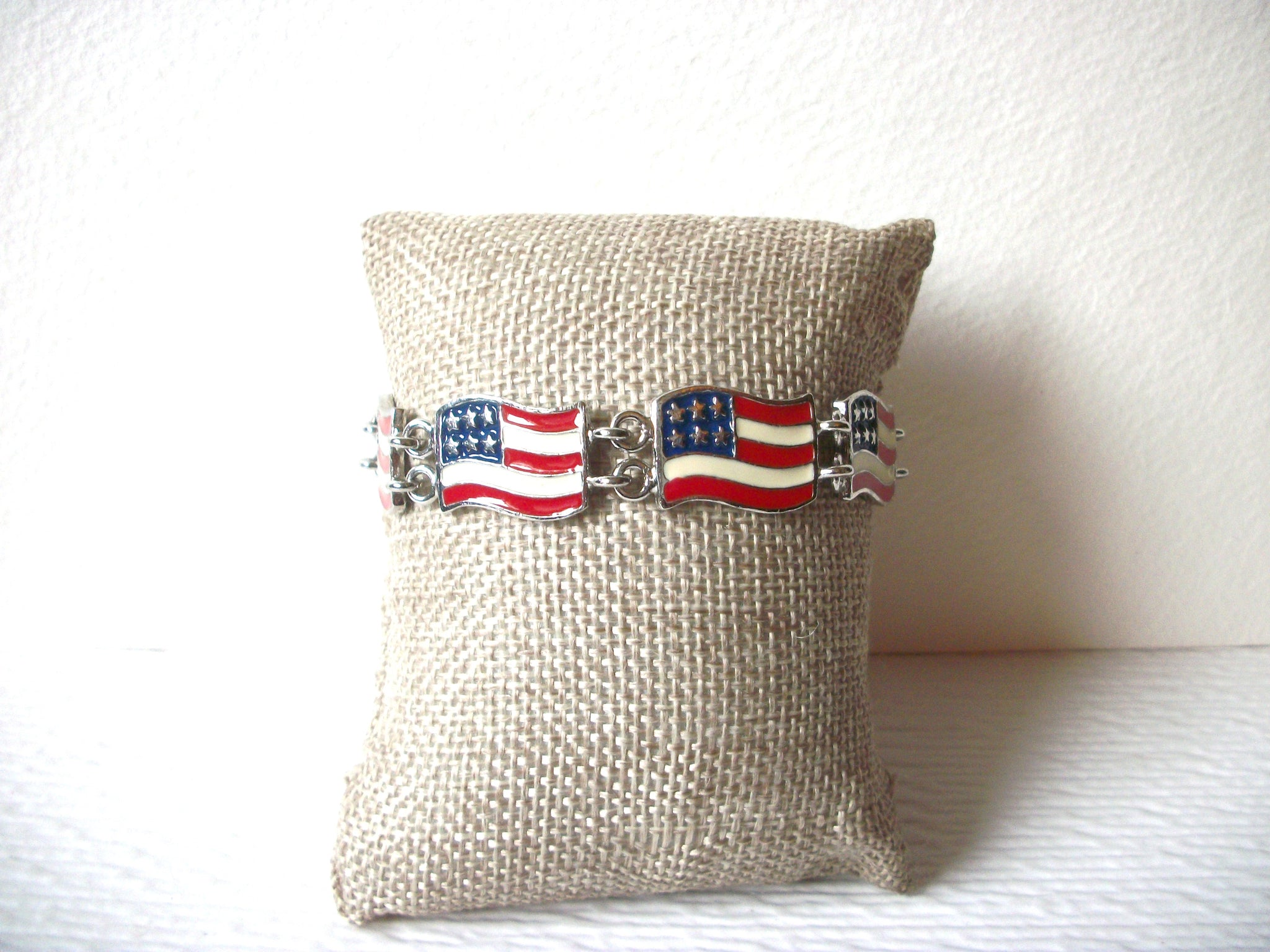 Vintage Enameled Patriotic Bracelet 7 3/4" 5917