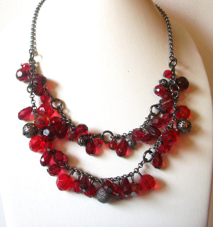 Retro Dark Silver Red Faceted Acrylic 20" Necklace 9216